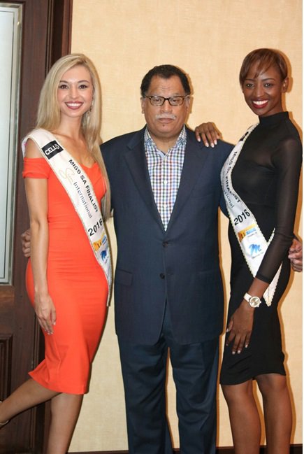 A MEET AND GREET WITH THE NMB MAYOR FOR THE TWO MISS SA FINALISTS 
