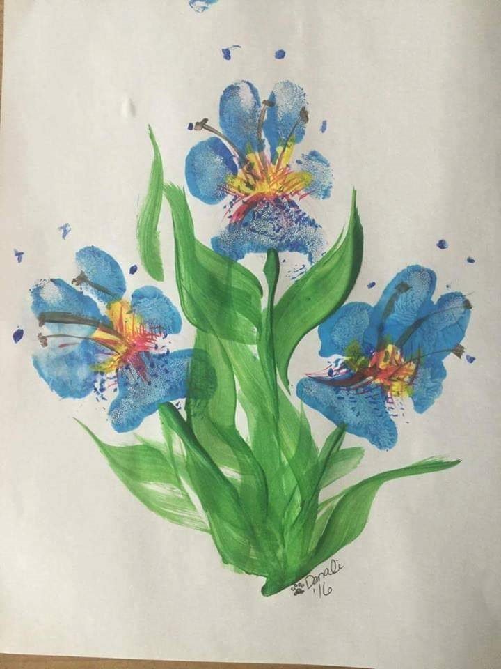Art in the Park - Pawprint painting