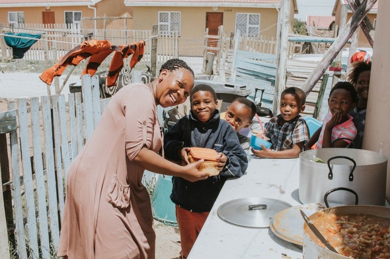 Feeding initiatives bring hope to poor during festive season