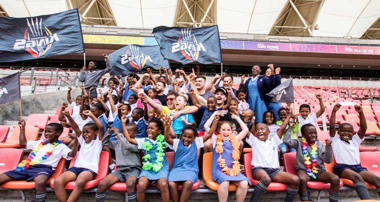 KINGS VS SCARLETS MAKES A FUN SUNDAY FOR THE WHOLE FAMILY