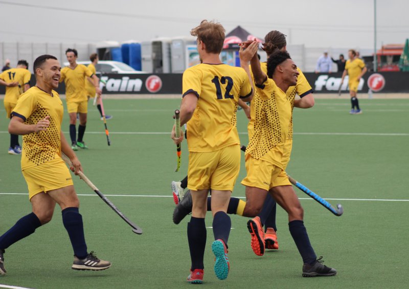 Madibaz men hope to emulate women at USSA hockey week