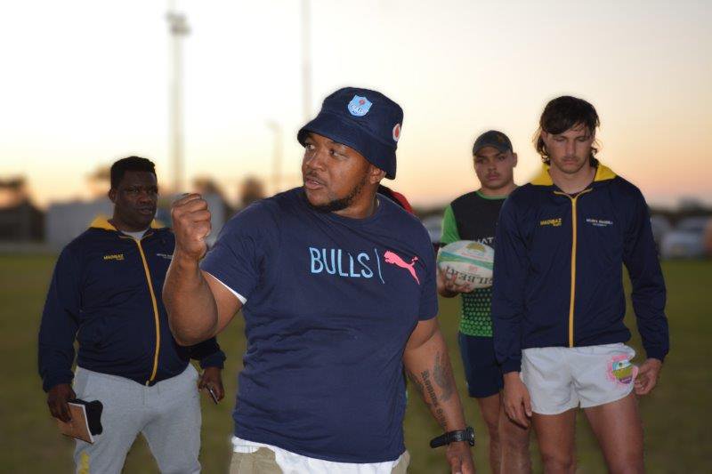 Maratlulle shares dark art of forward play with rugby players