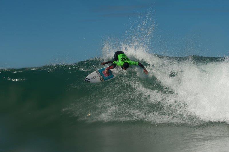 MAX ELKINGTON CONTINUES WINNING STREAK IN BILLABONG JUNIOR SERIES 