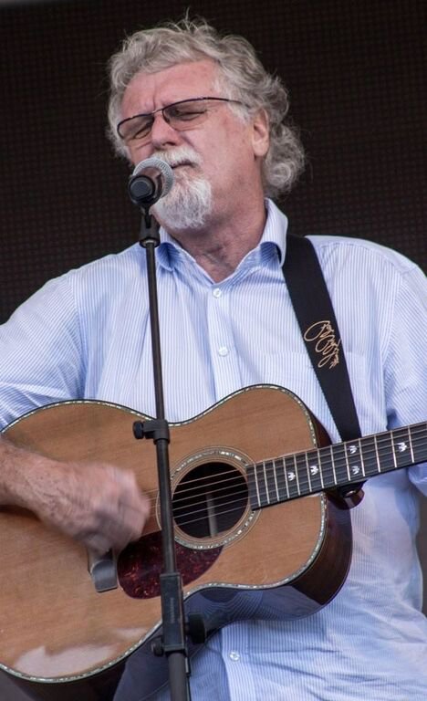 Robin Auld LIVE