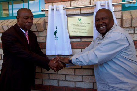 SANPARKS HANDS OVER LABORATORIES TO FUTURE SCIENTISTS