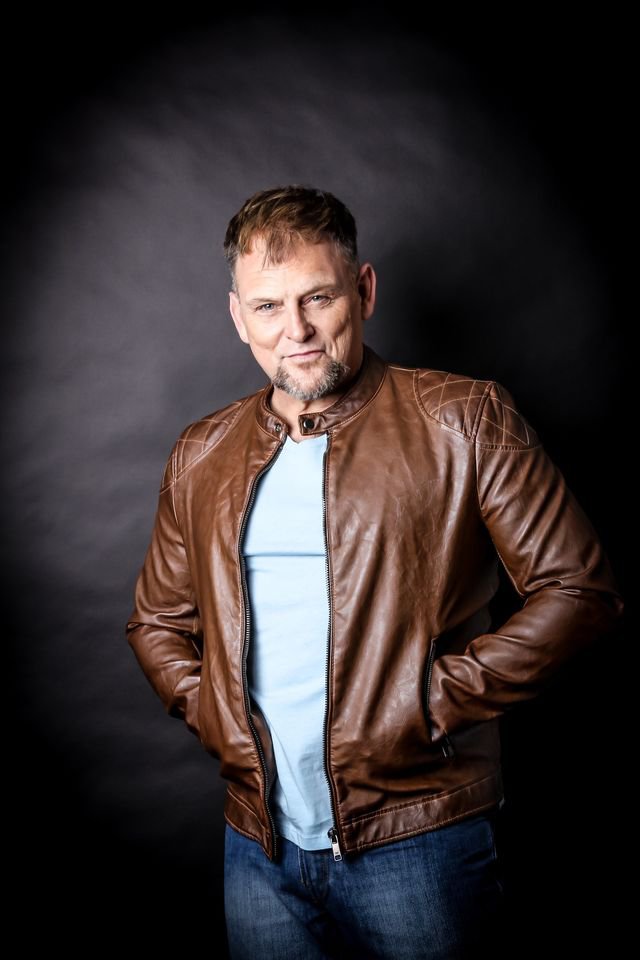 Steve Hofmeyr in Port Elizabeth
