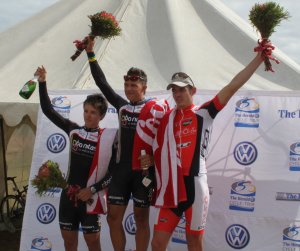 Van Heerden completes hat trick at Herald Classic